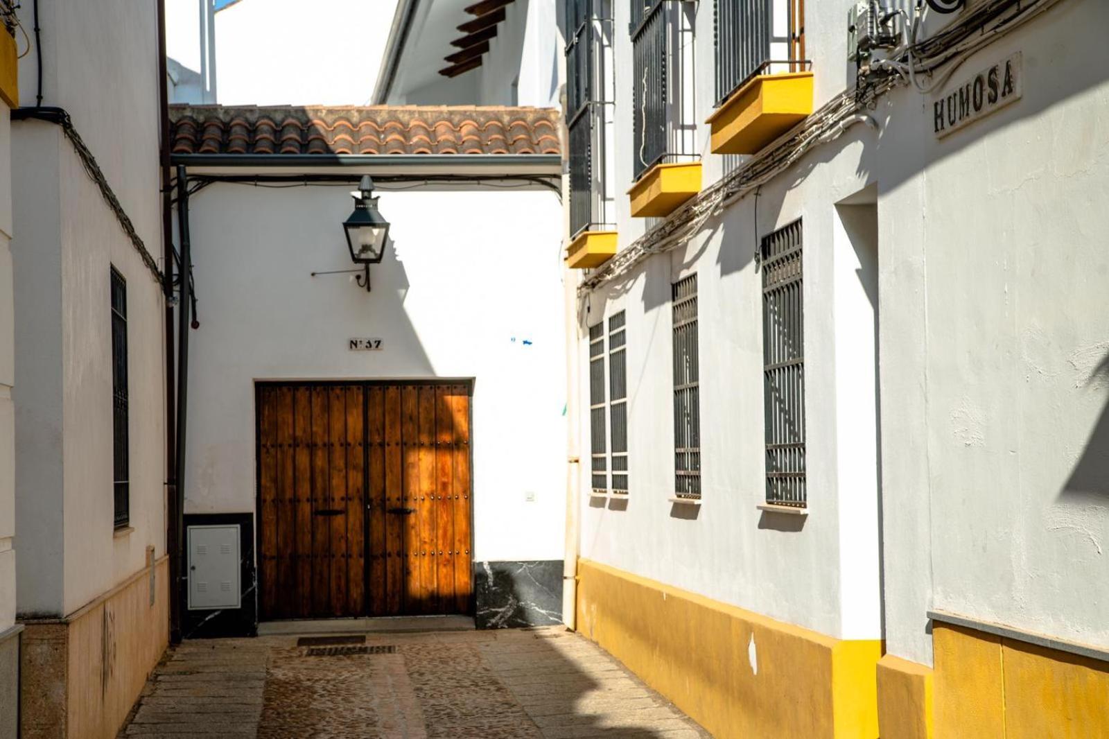 Los Patios De San Lorenzo Con Parking Córdoba Exterior foto