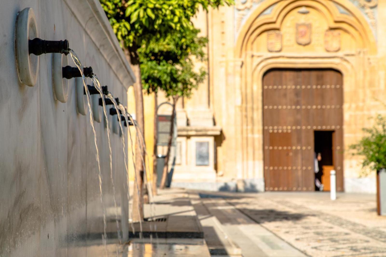 Los Patios De San Lorenzo Con Parking Córdoba Exterior foto